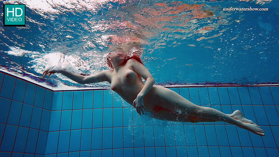 Underwater show porn Underwater show porn